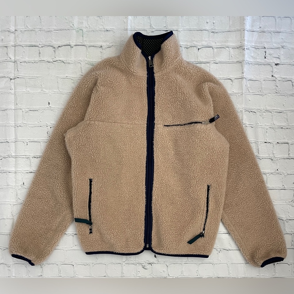 Vintage Patagonia Men's Retro Cardigan Size M Jacket "Made in USA" Khaki 23020